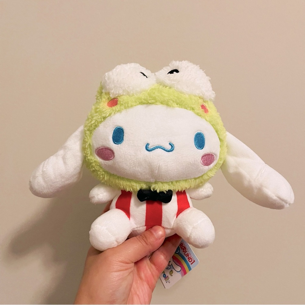 🌻 Sanrio Cinnamoroll in Green Keroppi Costume Sitting 11” Plush NWT
